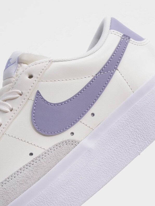Blazer Low Platform-7