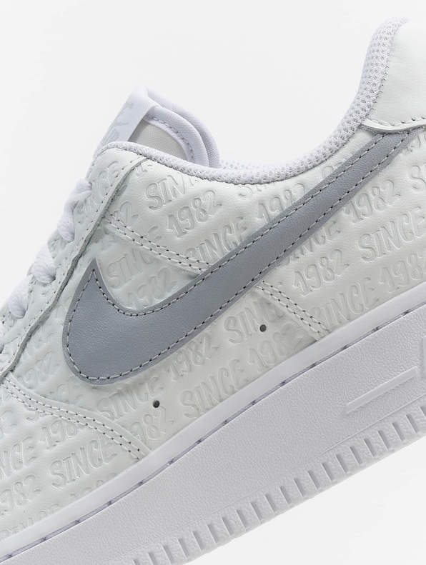 Air Force 1 Low Since 1982 -8
