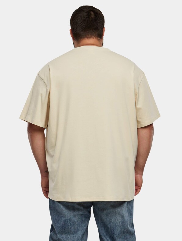 Oversized Gate Tee-1