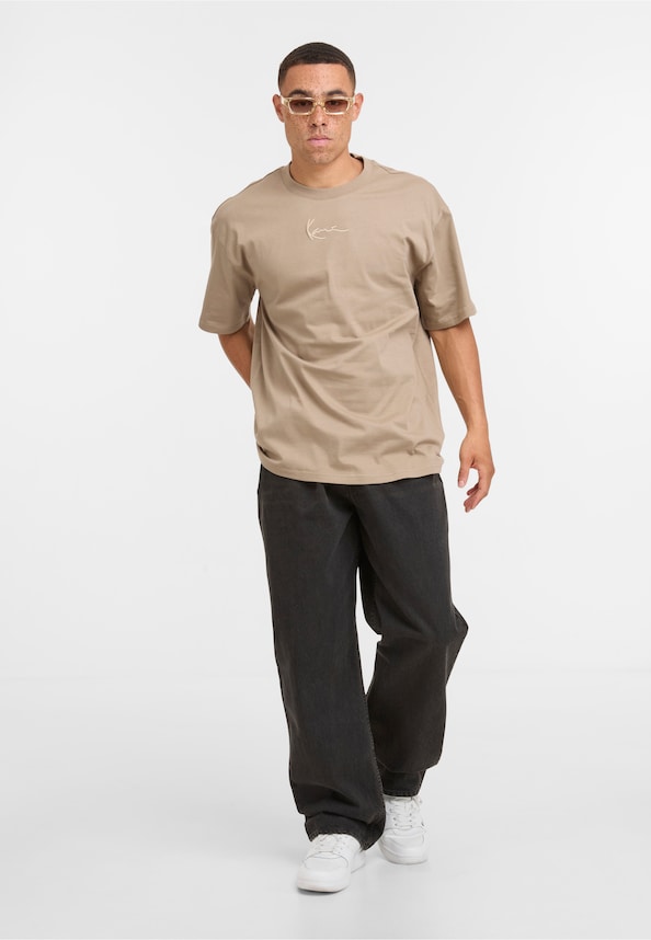 Small Signature Essential Tee-2