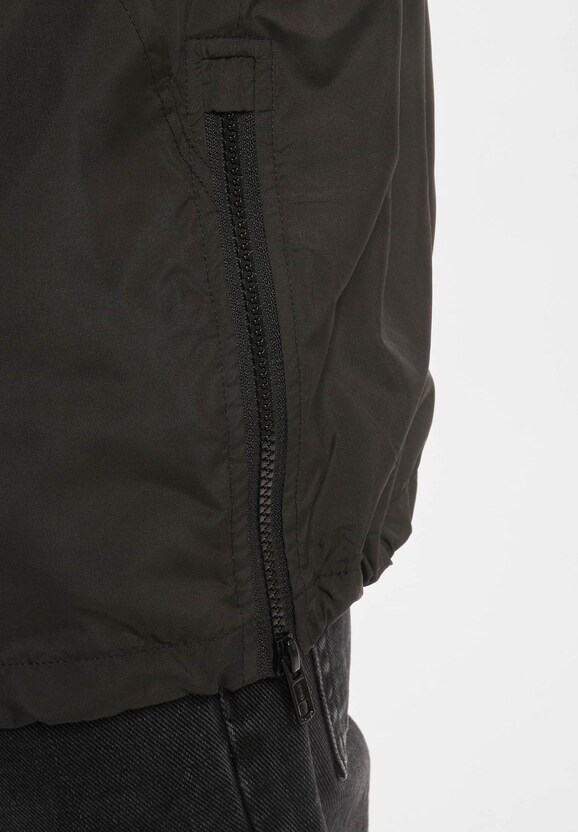 Hidden Hood-3