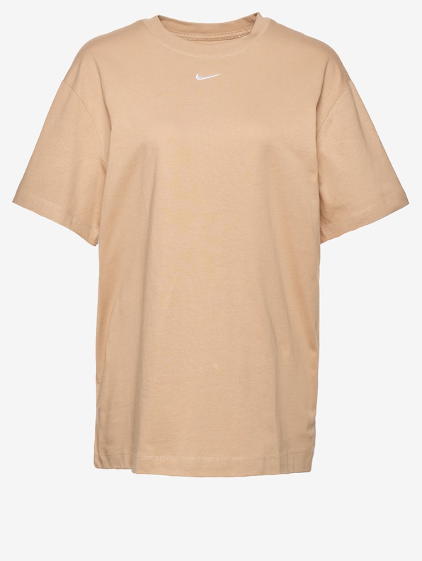 Nike Essential T-Shirt-5
