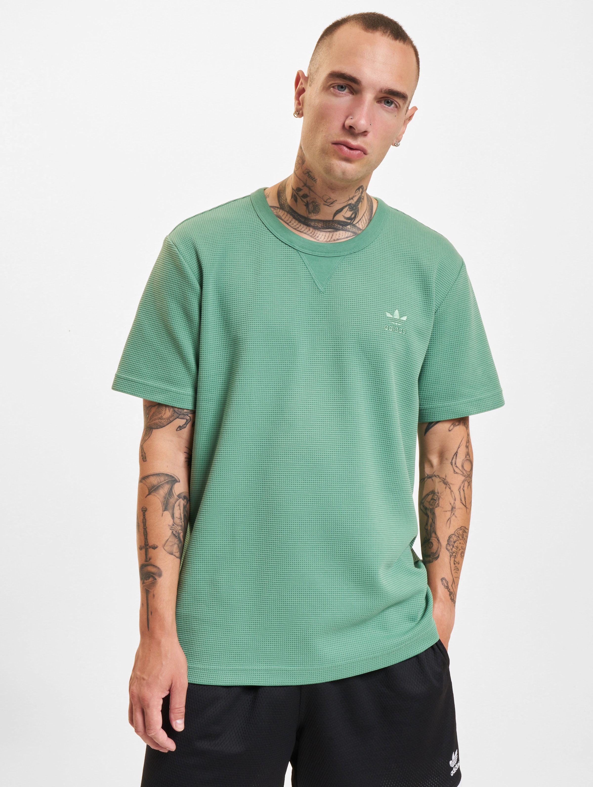 adidas Originals Essential T-Shirt op kleur groen, Maat XL