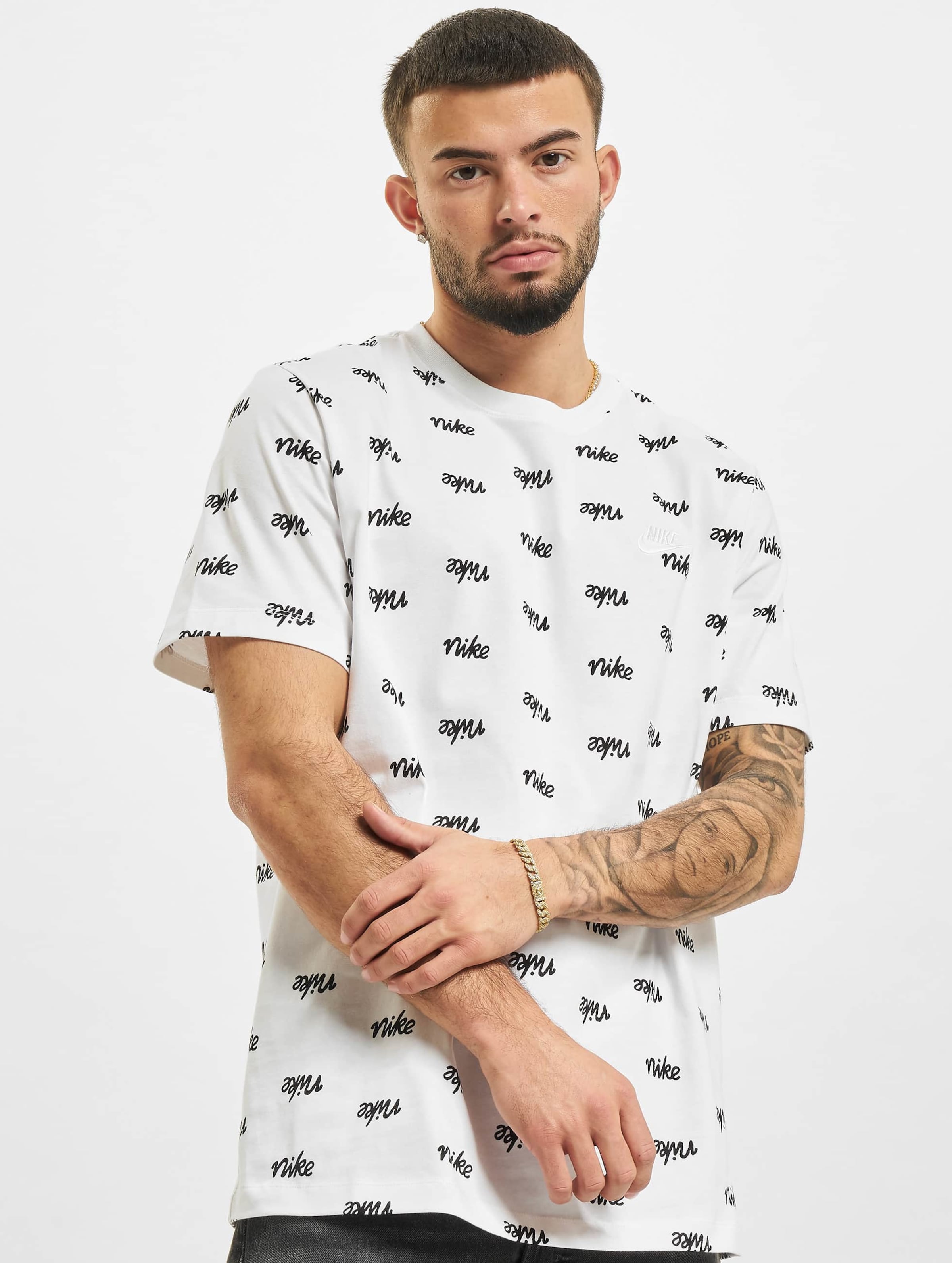 Nike Sportswear T-Shirt Mannen op kleur wit, Maat XS