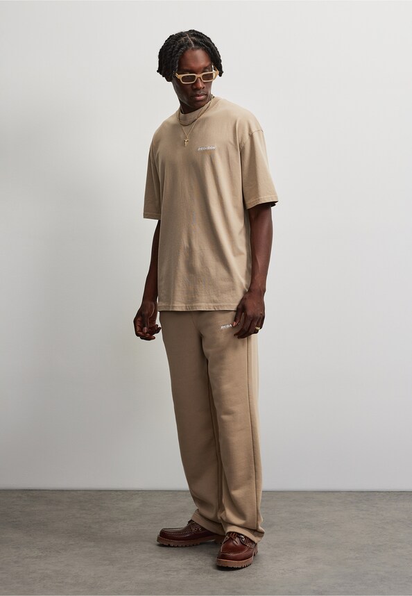 Logo Oversized -4