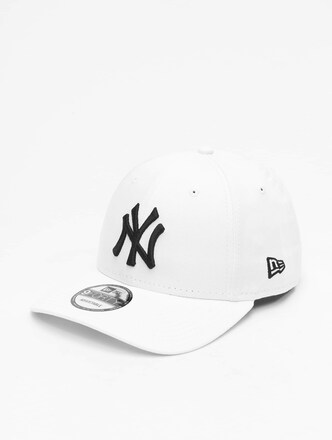 New Era League Basic NY Yankees Snapback Cap