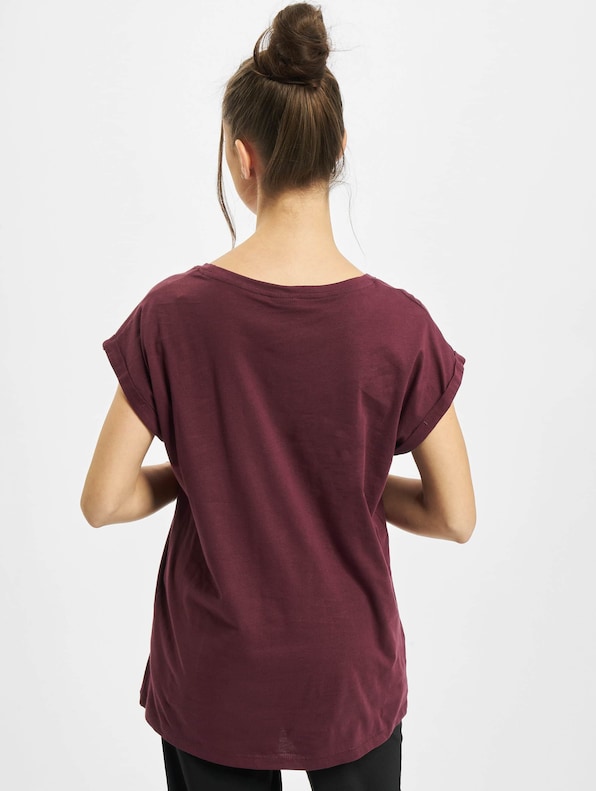 Ladies Extended Shoulder-1