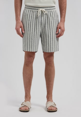 Logan Winner Stripe Short