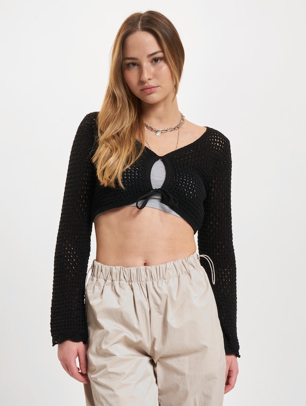 Mary Life Ls Cropped Tie-2