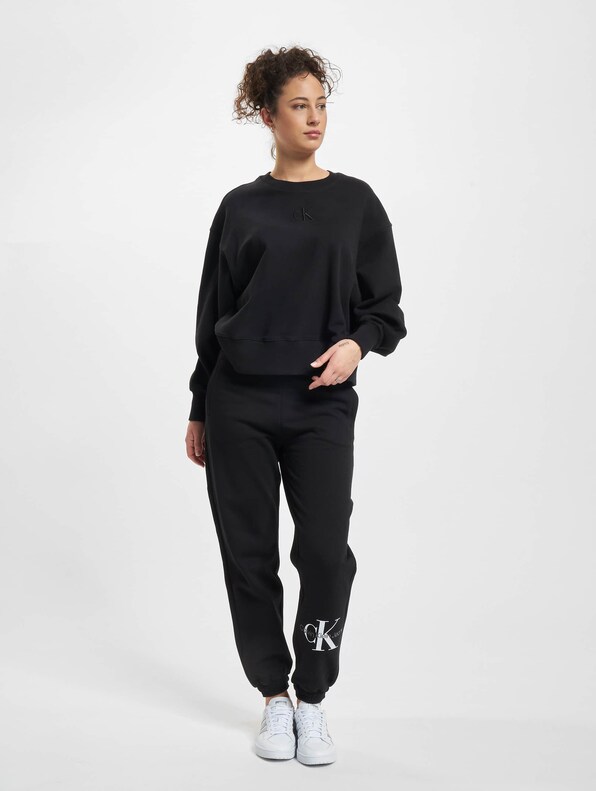 Archival Monologo -5