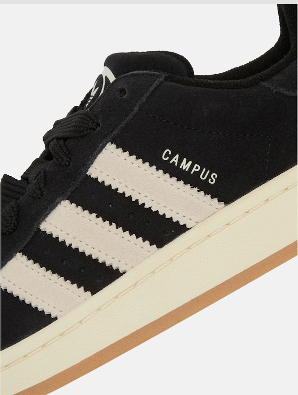 Campus 00s W-10