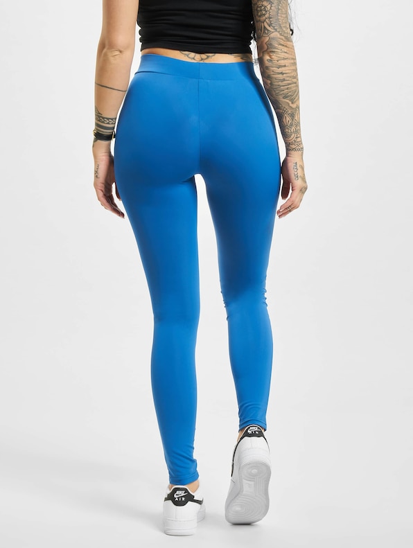 Tech Mesh-1