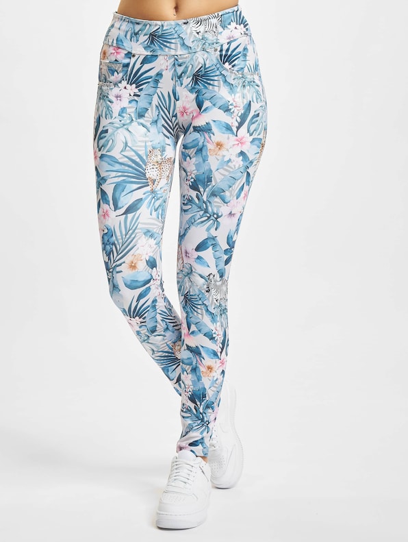 Yoga Now Medium Seasonal -1