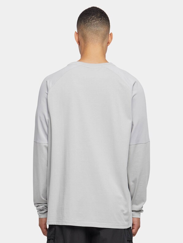 Raglan Back Longsleeve-1