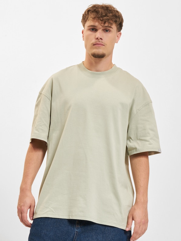 Collective Crew Neck-2