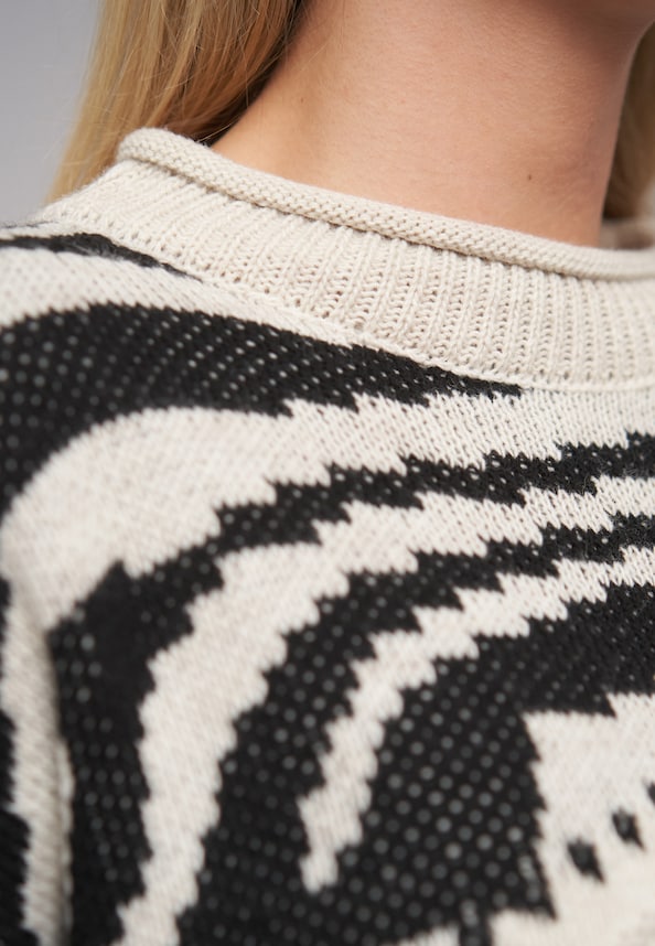 Knit sweater asymetric-5
