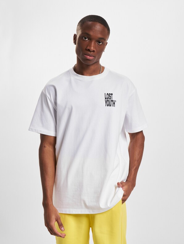 "LY TEE ""LIFE IS SHORT"""-2