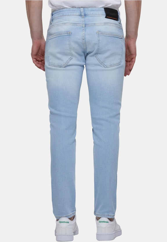 Skinny -1