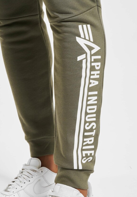 Jogger-4