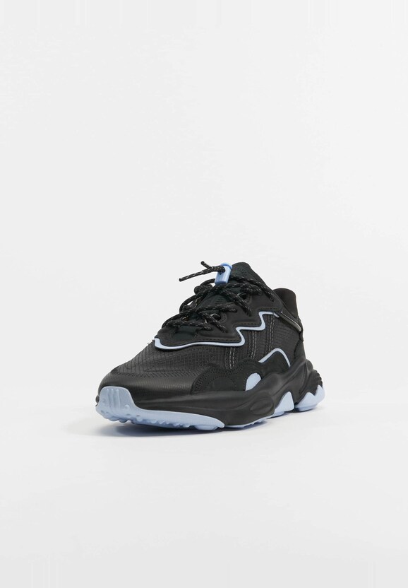 Ozweego -1