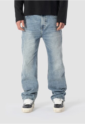 Relaxed Double Button Hem