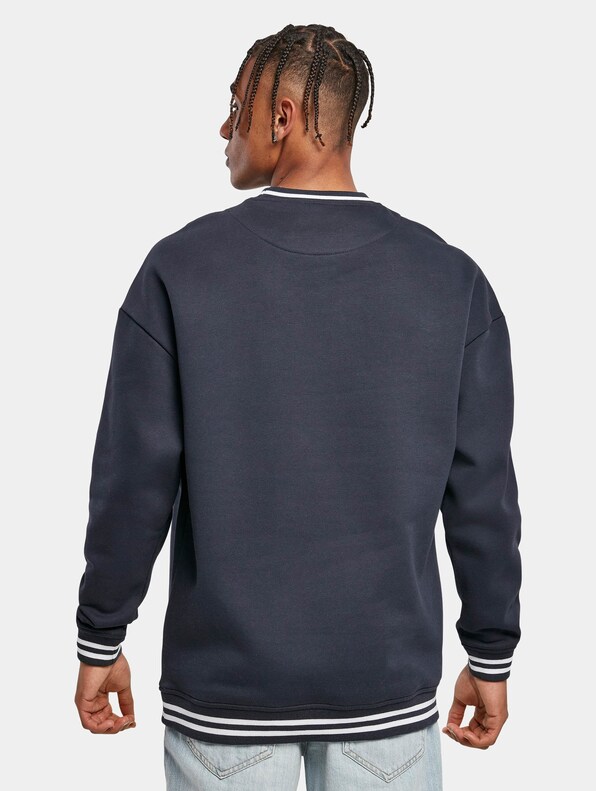 College Sweat Crew-1