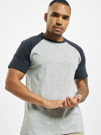Raglan Contrast