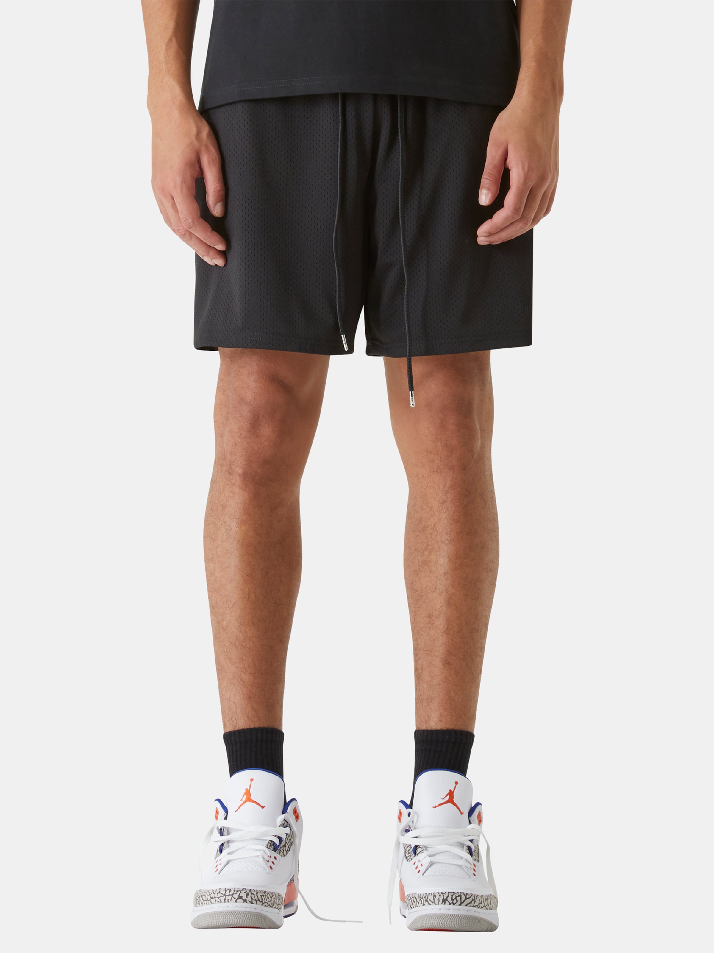 9N1M SENSE Essential Mesh Shorts Männer op kleur zwart, Maat XS