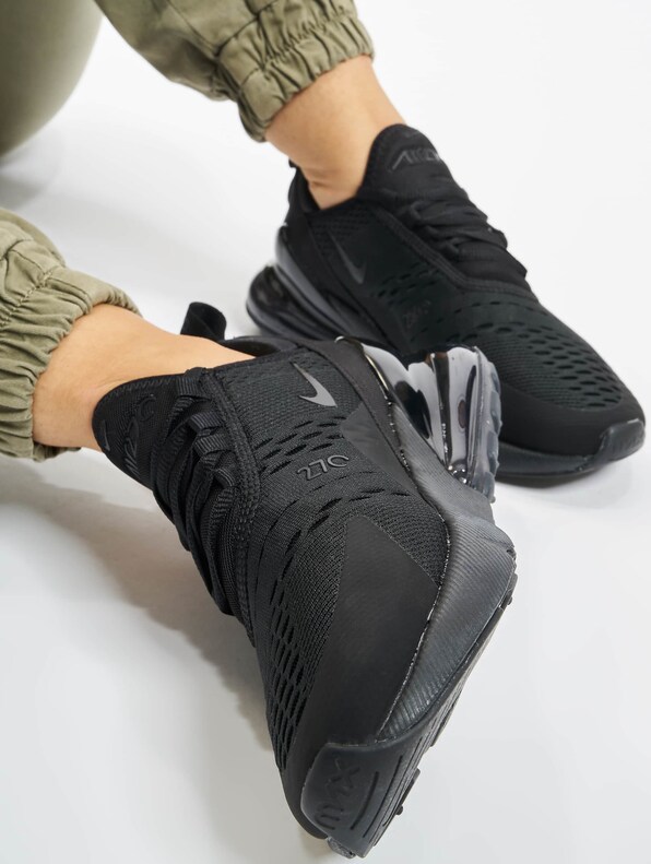 Nike Air Max 270 Sneakers Black/Black/Black-0