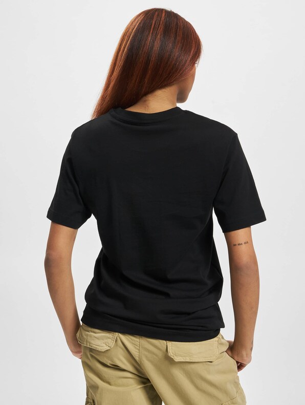 Ladies Dont Follow Me-1