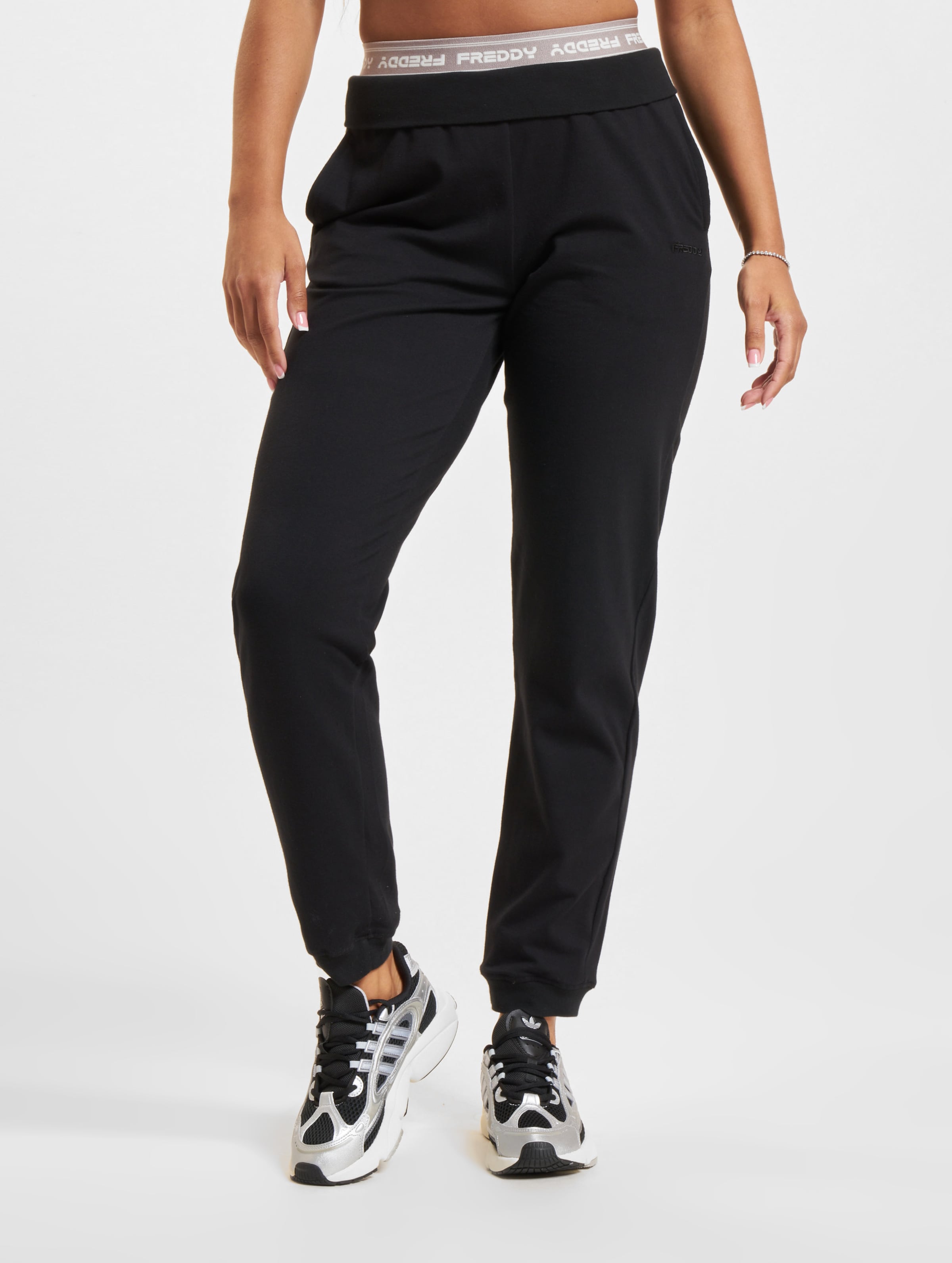 Freddy Basic Jogger op kleur zwart, Maat XS