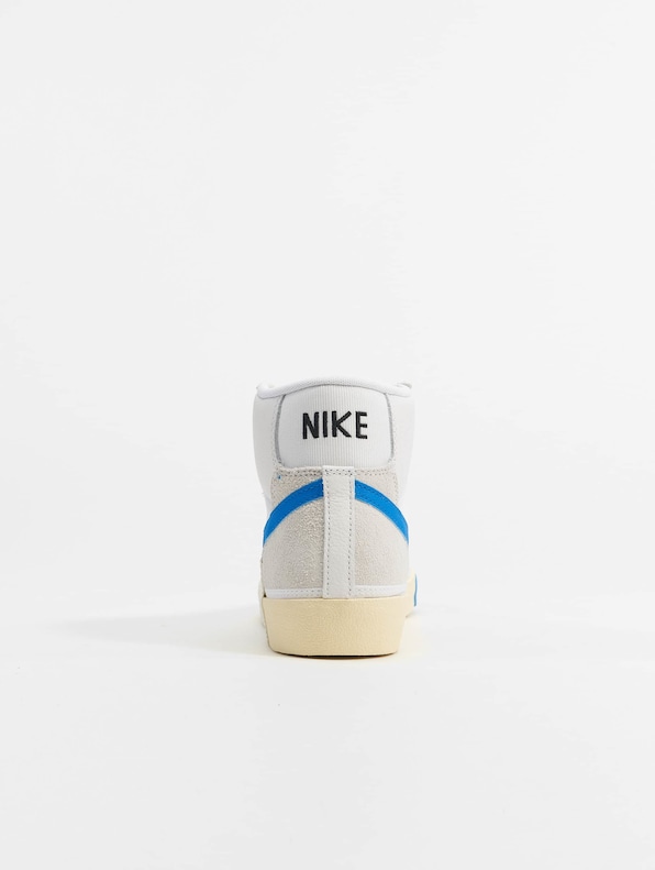 Nike Sneakers-5