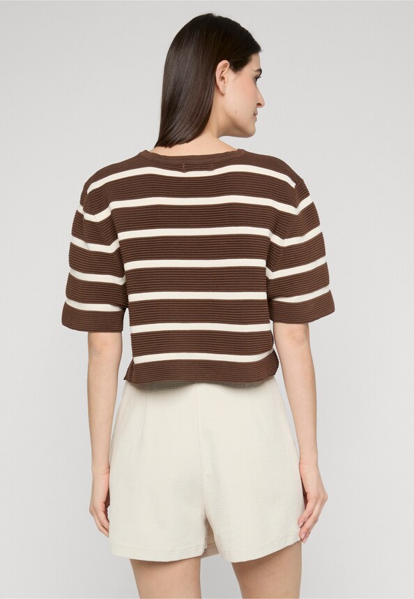 Stripe Cropped-1