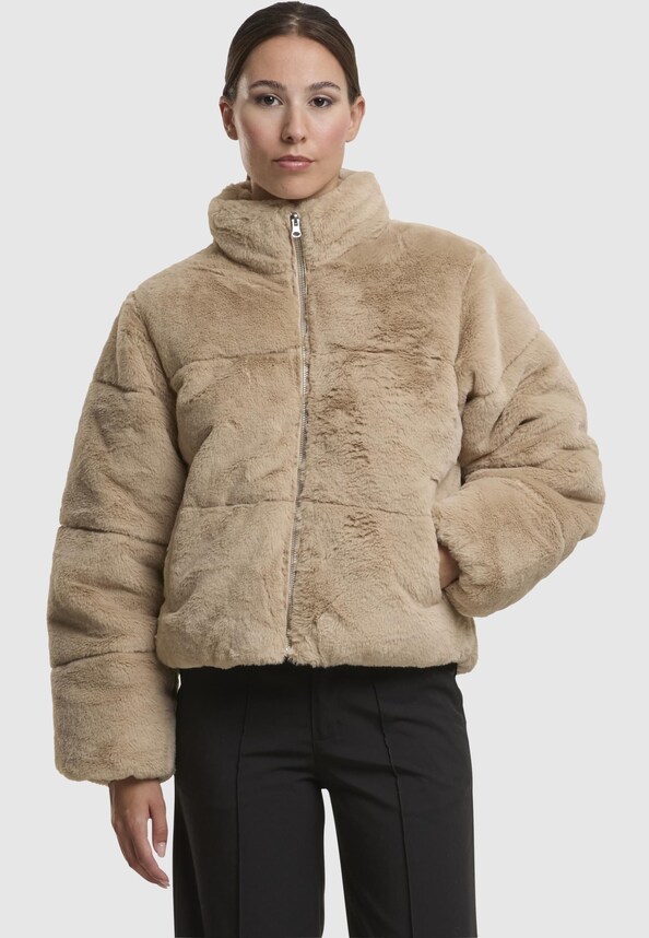 Ladies Short Faux Fur-0