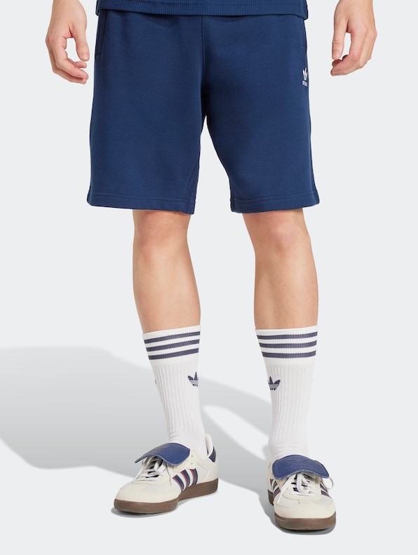 adidas Originals Essential Shorts-2