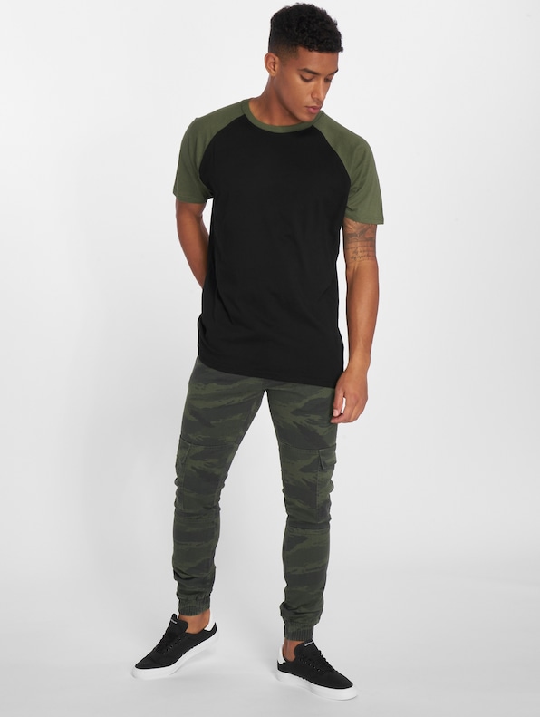Raglan Contrast-3