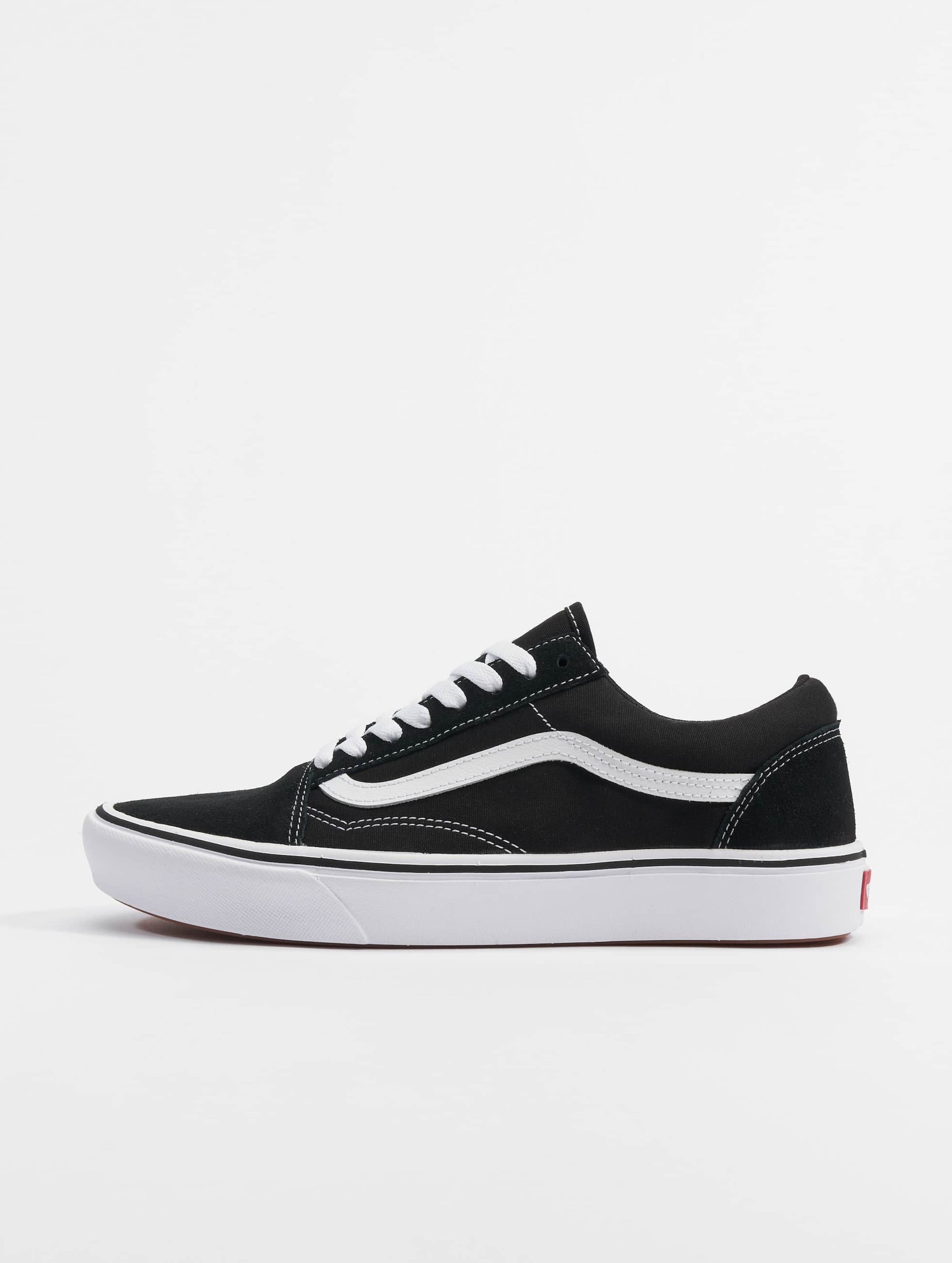 Vans old skool discount all black womens