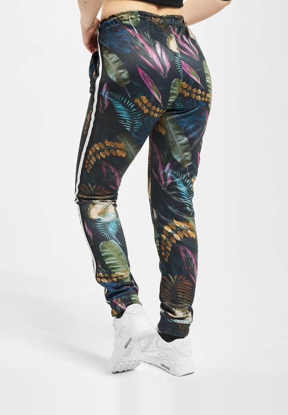 Isla Vista Sweatpants-1