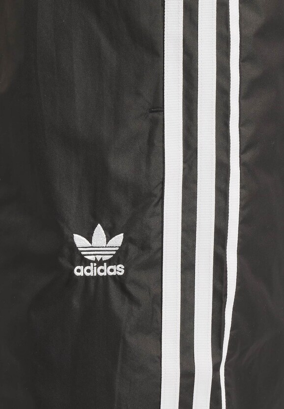 3-Stripes-4
