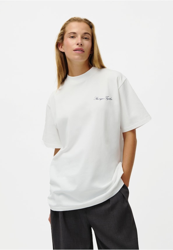 Amara T-Shirt Stronger-0