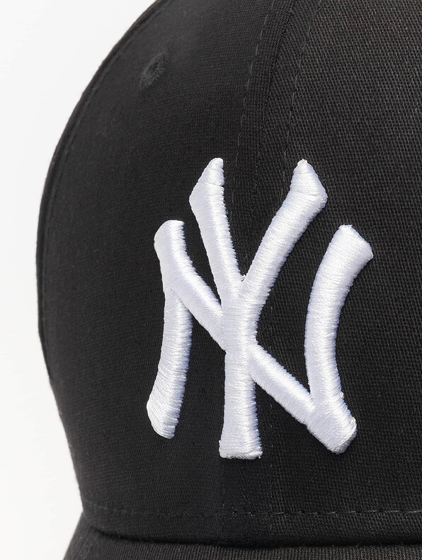 Classic NY Yankees 39Thirty-2
