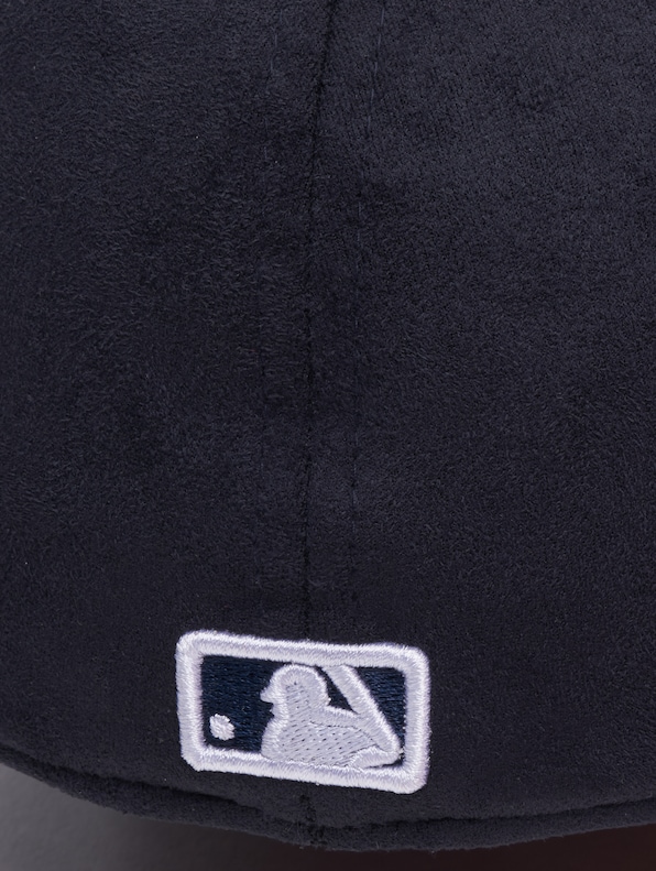 Faux Suede 39Thirty New York Yankees-5