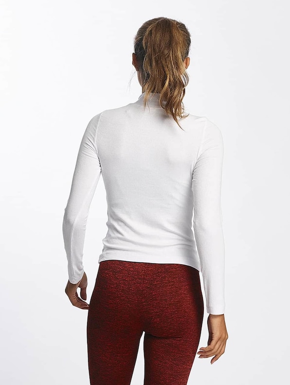 Turtleneck -1