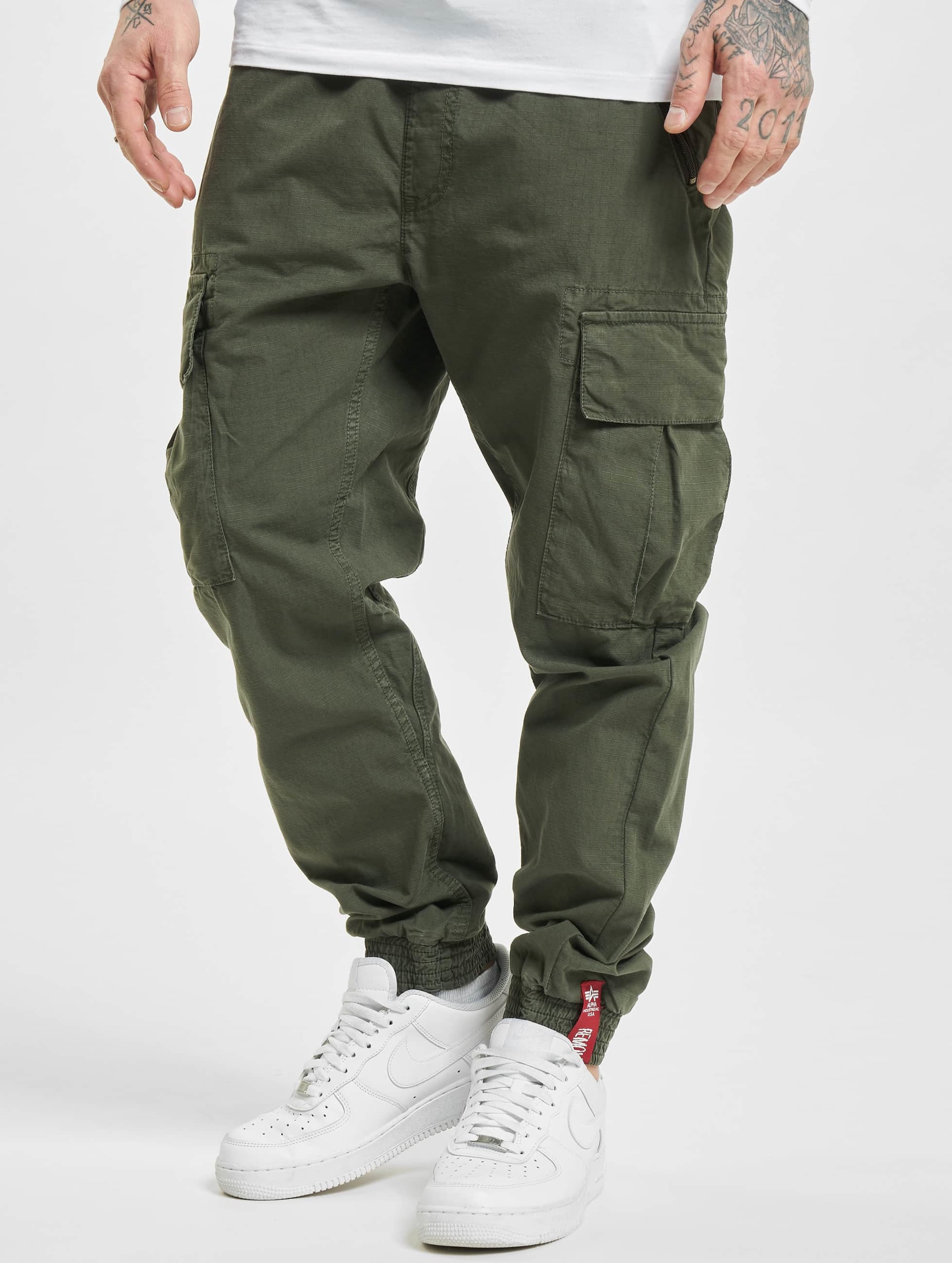 ALPHA INDUSTRIES Men's cotton twill jogger suit trousers : Amazon.de:  Fashion