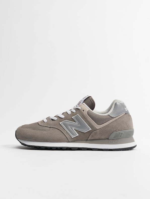 New Balance ML574 Sneakers Triple Black-1