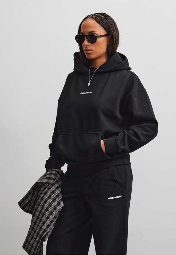 Clarita Logo Oversized -2