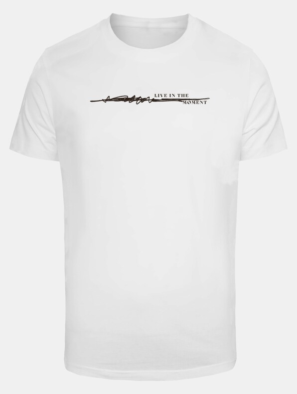  Live In The Moment Tee-4