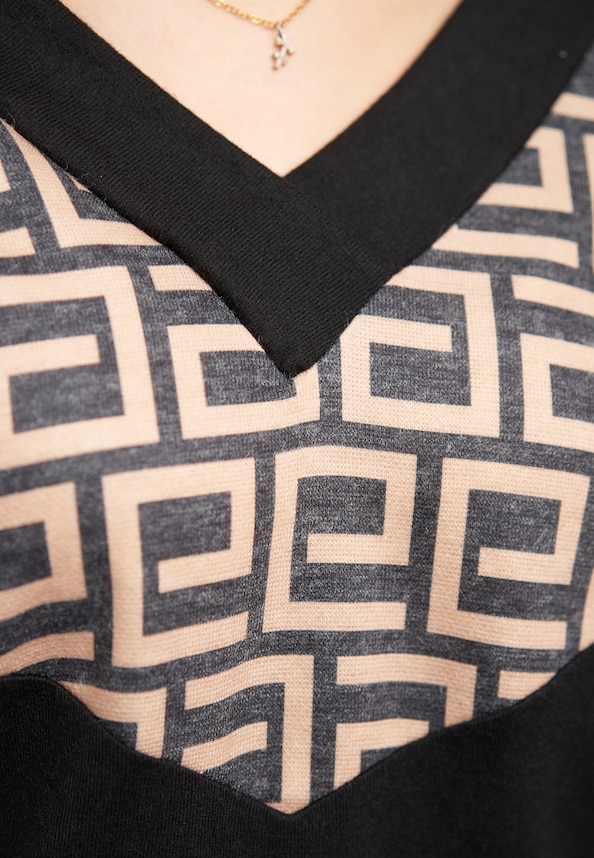 V-Neck Sweater Pullover mit Geo-Print-5
