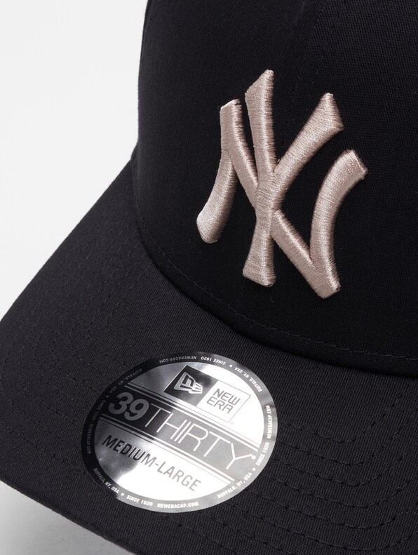 New York Yankees League Essential-3