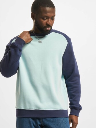 2-Tone Fake Raglan Crew 